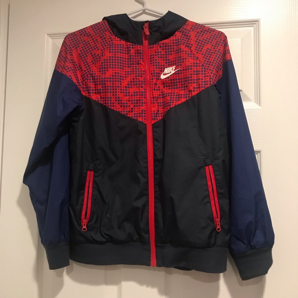 Boy’s Nike Windbreaker Jacket w/ Hood